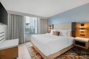 Cambria Hotel Austin Downtown