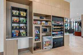 Cambria Hotel Austin Downtown
