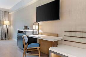 Cambria Hotel Austin Downtown