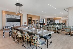 Cambria Hotel Austin Downtown