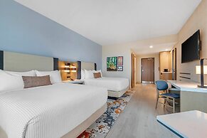 Cambria Hotel Austin Downtown
