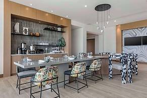 Cambria Hotel Austin Downtown