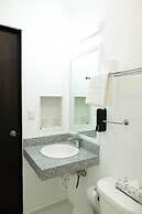 Hotel & Suites Yuca Ville