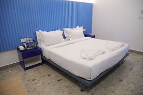 Hotel Elite 29 Golf Course Road