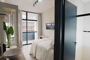 Apê Metrô Paraíso