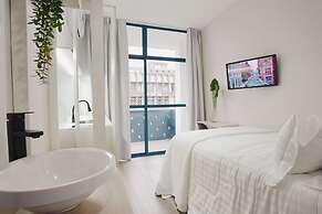 Apê Metrô Paraíso