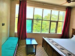 Shamim Residency Near Nizamuddin Dargah