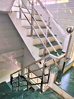 Shamim Residency Near Nizamuddin Dargah