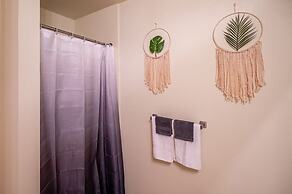 ASK FOR Discount-2br With Large Patio Hammocks