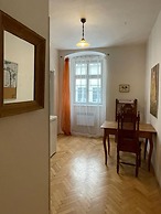 Cool Historical 1 Bedroom Apartment in Mala Strana