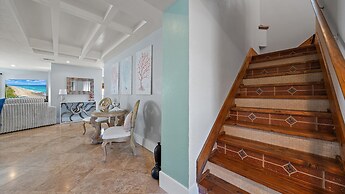 Decked Out On Marbury 4 Bedroom Home by RedAwning
