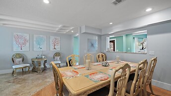 Decked Out On Marbury 4 Bedroom Home by RedAwning