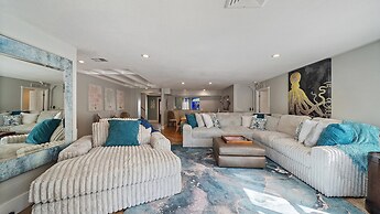 Decked Out On Marbury 4 Bedroom Home by RedAwning