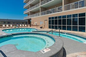 Crystal Tower 2004 2 Bedroom Condo by Redawning