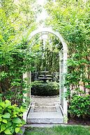 The Swain House at 21Broad