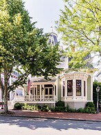 The Swain House at 21Broad