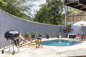 Casa Charmosa com Piscina - Barra do Una