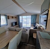 Luxury Static Caravan Sleeps 6 Coopers Beach