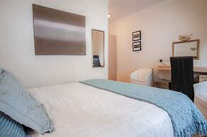 Rose Cottage - 3 Bed Cottage - New Hedges - Tenby