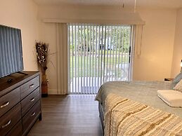 Grand Family 3BD Condo Apartment Near Disney Parks 10