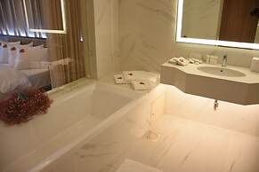 Saint Georges Hotel & Resort