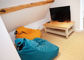 The Old School House