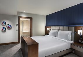 Crowne Plaza Istanbul Ortakoy Bosphorus by IHG