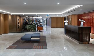 Crowne Plaza Istanbul Ortakoy Bosphorus by IHG