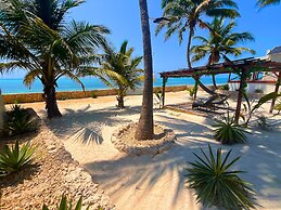Zanzibar Beach House- South