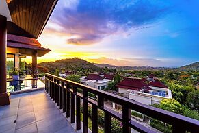 Luxury Villa with Stunning Views - PJL