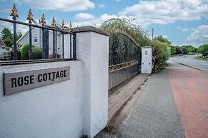 Rose Cottage - 3 Bed Cottage - New Hedges - Tenby