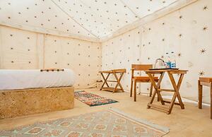 Ozaki Desert Safari Camp