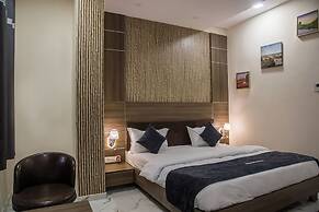 Vadpadraka Hotel and Resort