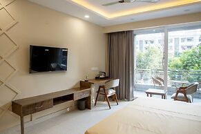 Perch Arbor Cyber City