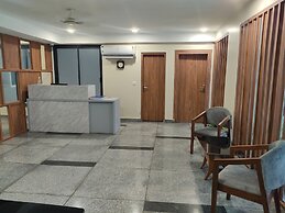 Perch Arbor Cyber City