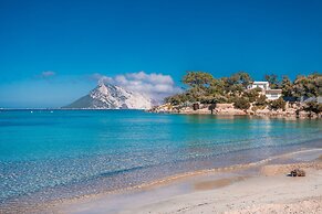 Appartamento Levante With Shared Pool