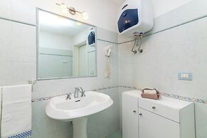 Appartamento Levante With Shared Pool
