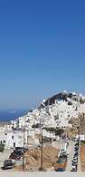 Milona s House in Chora Serifos