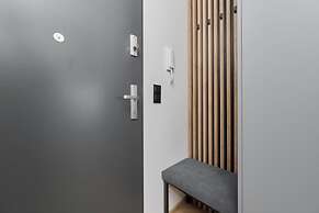 Exclusive Apartment Wrocław by Renters