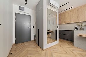 Exclusive Apartment Wrocław by Renters