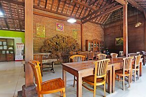 OYO 3693 Kopi Klotok Homestay Syariah