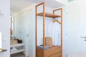 Plethora Luxury Suites