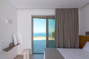 Plethora Luxury Suites