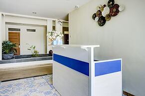 OYO 90629 The Home Srengseng