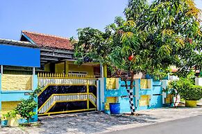 SPOT ON 92611 Lobak Hostel CapsuleNearAyam Goreng Terowongan