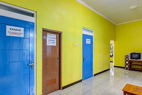 SPOT ON 92611 Lobak Hostel CapsuleNearAyam Goreng Terowongan