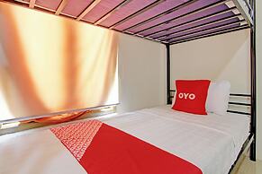 OYO 92617 Omahku Hostel Bunkbed