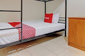 OYO 92617 Omahku Hostel Bunkbed