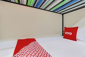 OYO 92617 Omahku Hostel Bunkbed