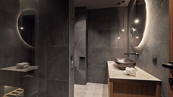 Bor Hotel by Karisma